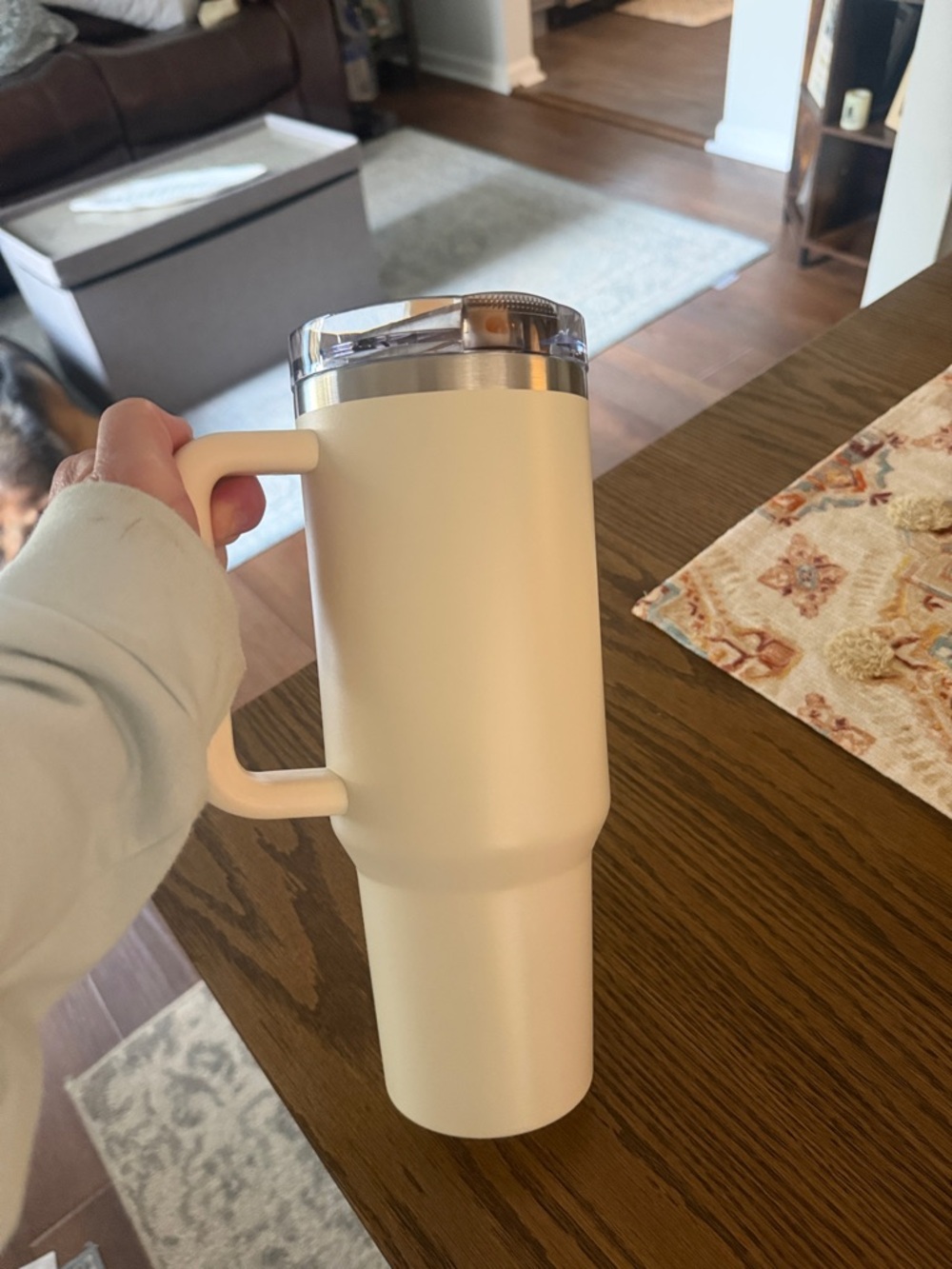 Cream Insulated Travel Mug with Handle - Reliable Hot & Cold Performance